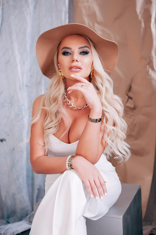 Veronika russian bridesmaid