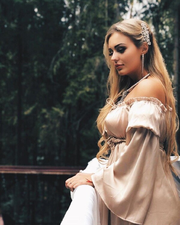 Liza russian bridesw